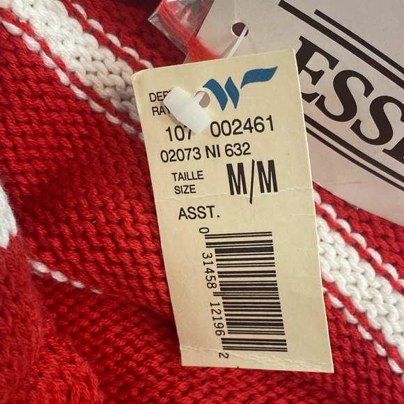 Vintage 90’s Red & White Striped NWT Knitted Vest Sz M - Picture 9 of 11